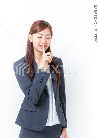 女性会社員 17033970