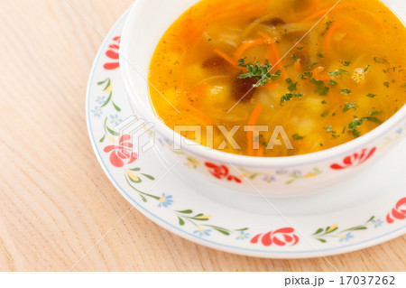 chicken soup 17037262