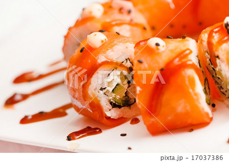 tasty sushi tasty sushi 17037386