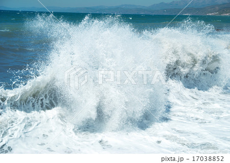 Big wave Big wave 17038852