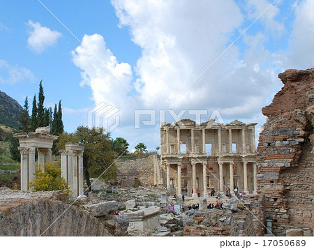 トルコ エフェソス遺跡の図書館 トルコ エフェソス遺跡の図書館 17050689