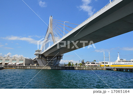 青森ベイブリッジ（青森港／青森県青森市） 17065164