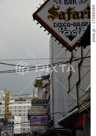 バンコク・パッポン通りの看板 バンコク・パッポン通りの看板 17066066