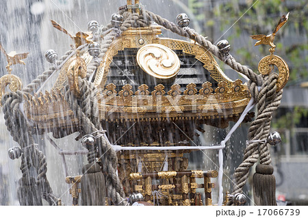水掛け祭り 17066739