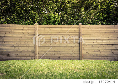 Fence on lawn 17070414