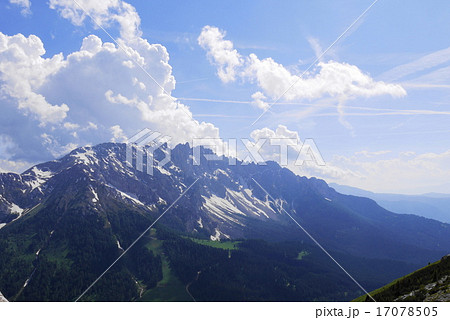 ラテマール山群 17078505