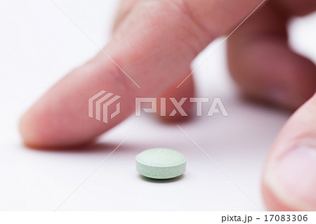 くすり　錠剤 17083306