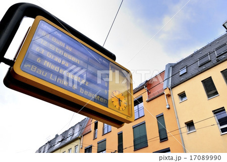 シラープラッツの運行掲示板(ドイツ・ドレスデン) シラープラッツの運行掲示板(ドイツ・ドレスデン) 17089990