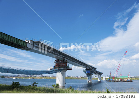 橋の建設現場 17093193