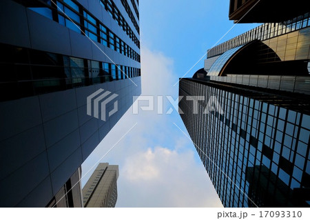 cut out  (2) 17093310