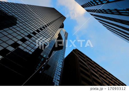 cut out  (4) 17093312