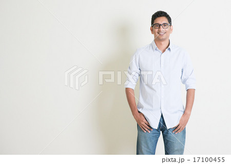 Casual business Indian male portrait 17100455