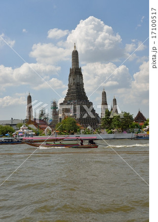 バンコク・ワットアルンと遊覧船 17100517