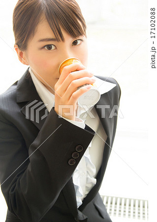 OL＿休息 17102088