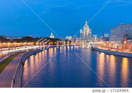 One of the Seven Sisters buildings at dusk, Moscow One of the Seven Sisters buildings at dusk, Moscow 17104964