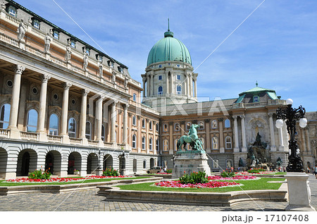 historic Royal Palace in Budapest. historic Royal Palace in Budapest. 17107408