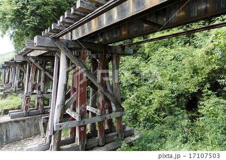 タイ、カンチャナブリの泰緬鉄道 タイ、カンチャナブリの泰緬鉄道 17107503