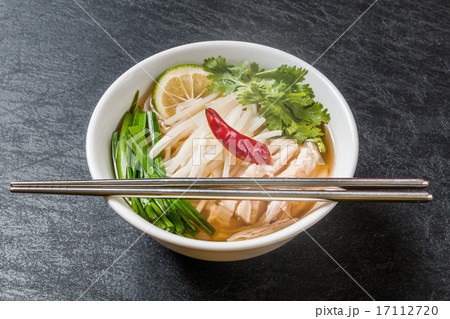フォー ベトナムの麺料理 Noodles chicken of Pho Ga Vietnam フォー ベトナムの麺料理 Noodles chicken of Pho Ga Vietnam 17112720