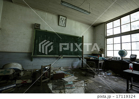静岡県 森町立天方小学校嵯塚分校 木構造校舎 廃校 静岡県 森町立天方小学校嵯塚分校 木構造校舎 廃校 17119324