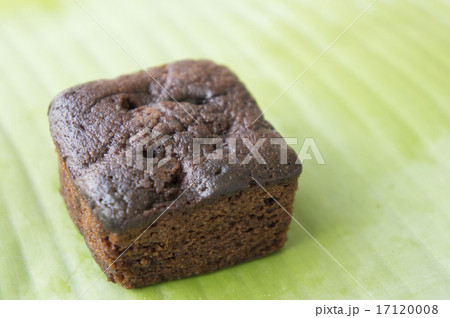 brownie dessert stack chocolate green leaf food brownie dessert stack chocolate green leaf food 17120008
