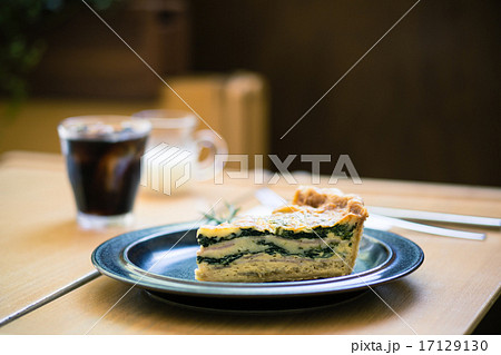 オーガニックランチ 17129130