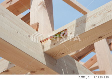 木造住宅の上棟  17130330