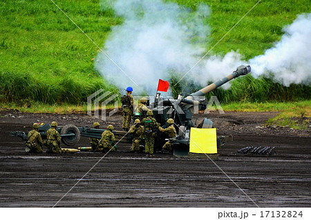 サンダーストーン　FH-70　１５５mm 榴弾砲　射撃　2015年 富士総合火力演習 17132824