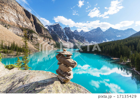 Moraine lake 17135429