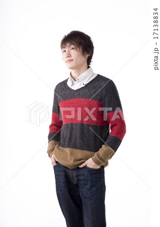 若い男性 17138834