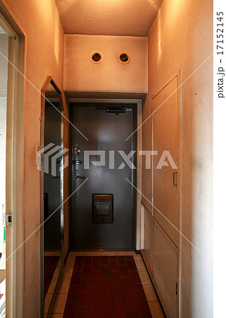 リフォーム前の住宅 17152145