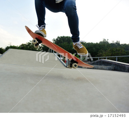 skateboarding at skatepark skateboarding at skatepark 17152493
