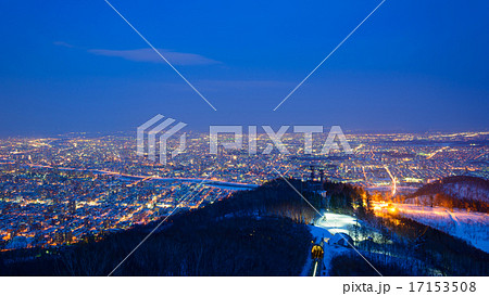 札幌の夜景 藻岩山展望台からの眺め 札幌の夜景 藻岩山展望台からの眺め 17153508
