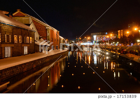 北海道　小樽　運河沿いの風景 17153839
