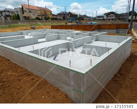 一戸建て住宅のベタ基礎を作ります 一戸建て住宅のベタ基礎を作ります 17155505