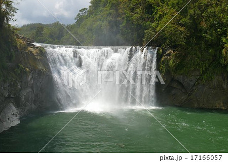 台湾 台北 十分瀑布 17166057