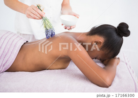 Pretty woman enjoying an aromatherapy massage 17166300