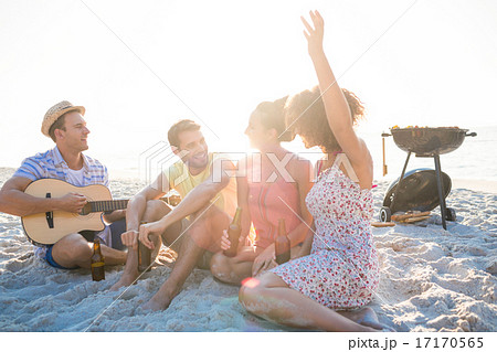 group of friends having fun group of friends having fun 17170565