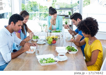 Business people having lunch 17174642