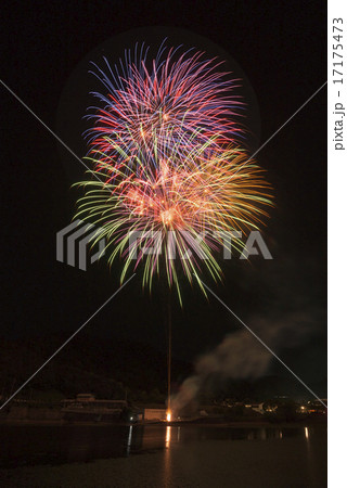 花火大会　打ち上げ花火 17175473