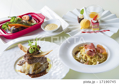 イタリアンコース料理イメージの写真素材 17190745 Pixta