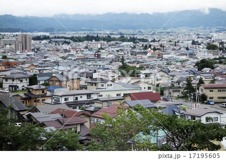 白虎隊の自刃地より若松城を見る 17195605