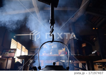 囲炉裏のある風景 囲炉裏のある風景 17197407