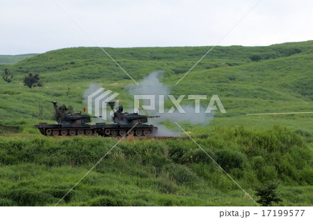 87式自走高射機関砲の射撃 87式自走高射機関砲の射撃 17199577