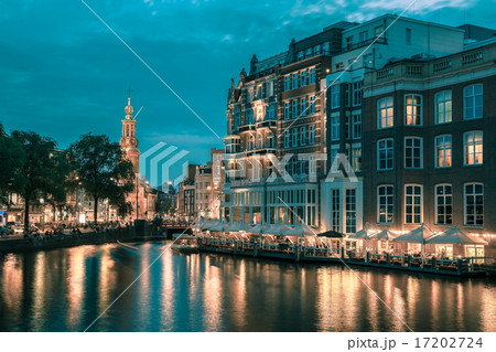 Night city view of Amsterdam canal, and bridge Night city view of Amsterdam canal, and bridge 17202724