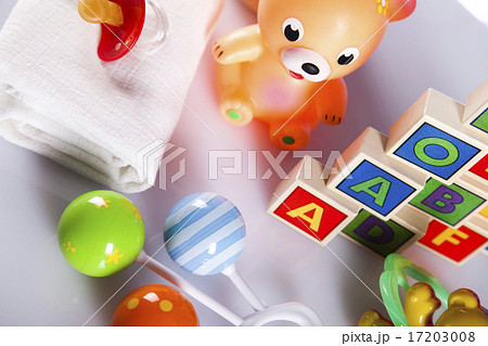 Block letters, baby, bright tone vivid composition 17203008