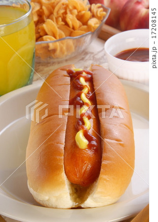 Hot dog bread 17208145