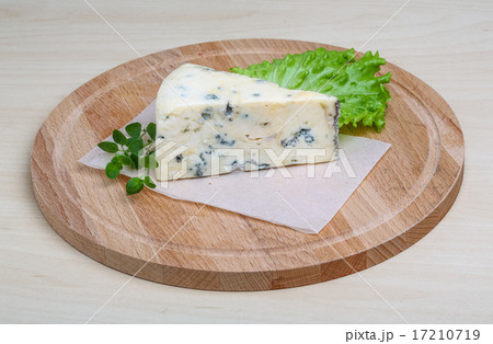 Blue cheese 17210719