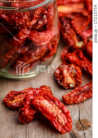 Dried tomatoes 17213754