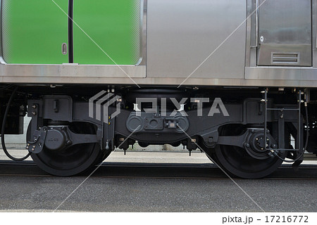 山手線新型車輛E235系の先頭車の台車 17216772