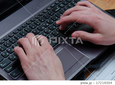 Keyboard and Hands 17219304